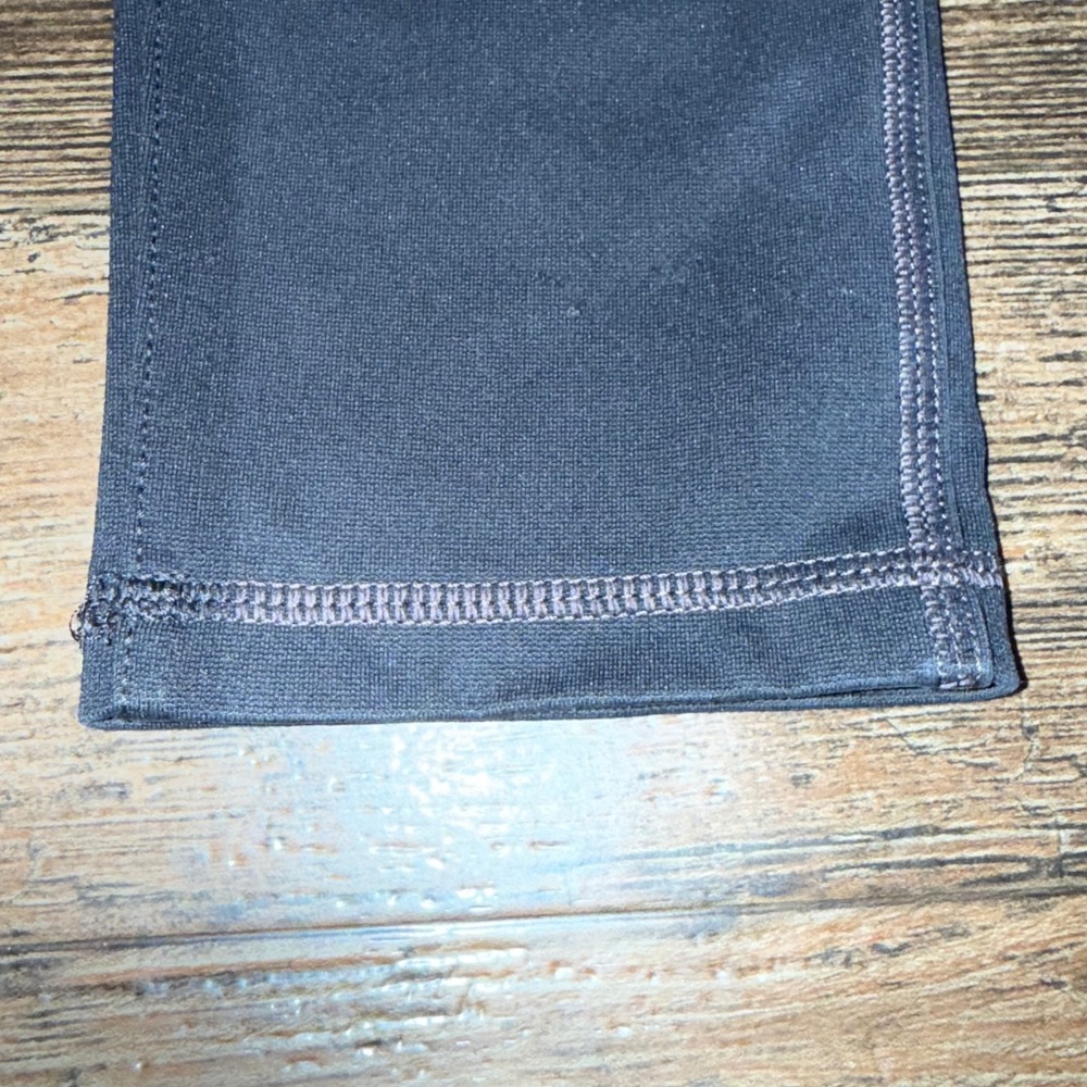 Carhartt Black Leggings with Cargo Pockets and Zipper Pocket - Size Small - Picture 10 of 13